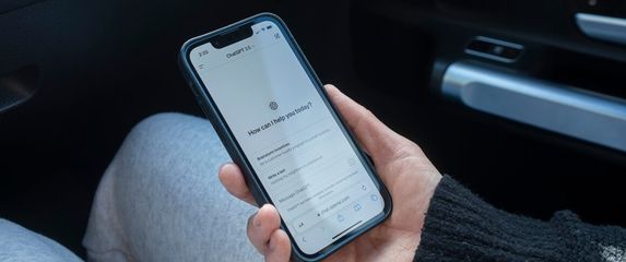 ChatGPT na mobitelu