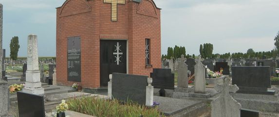 Uklonjen mauzolej Vukašinu Šoškoćaninu - 1