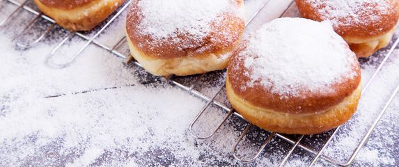 Sezona krafni je otvorena: Šest okusa koji nestanu brže nego što mislimo