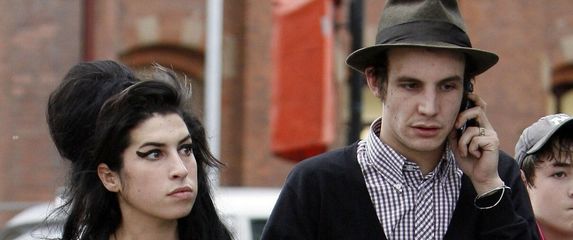 Amy Winehouse i Blake Fielder-Civil - 1