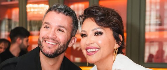 Damir Kedžo i Nina Badrić - 4