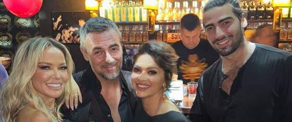 Maja Šuput, Sandi Cenov, Nina Badrić, Šime Elez - 2