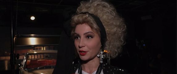 Tvoje lice zvuči poznato