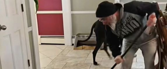 Igranje curlinga u vlastitom domu