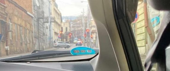 Vanilin šećer u ventilaciji automobila kao miris