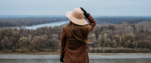 Sandre danas slave imendan