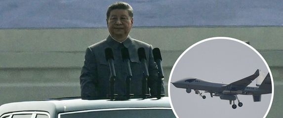 Xi Jinping i Wing Loong dron
