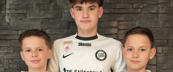 Mate, Lovro i Ante Grgić u dresu Sturma iz Graza