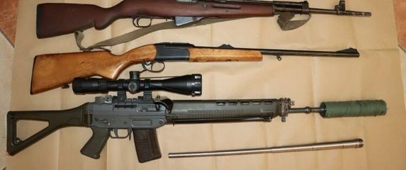 Oružje koje je zaplijenila policija - 4