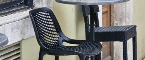 Neobična scenu u kafiću u Šibeniku