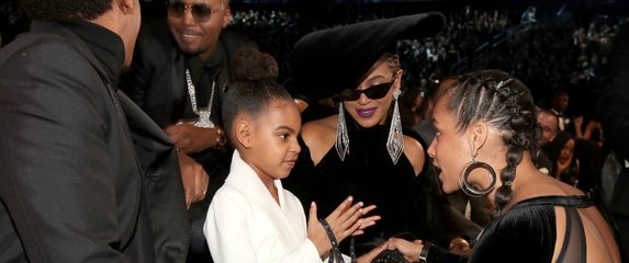 Blue Ivy na 60. dodjeli Grammyja s roditeljima - 3