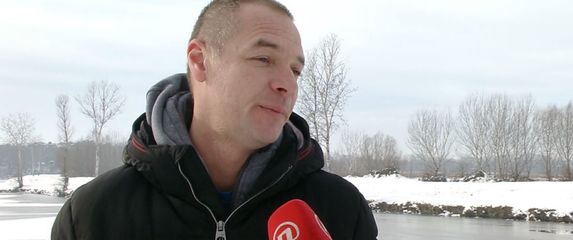 Vatrogasci spasili psa (Foto: Dnevnik.hr) - 1