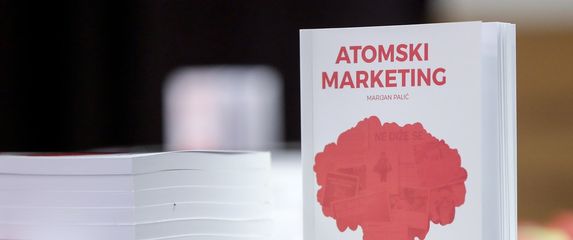 Atomski marketing (Foto: Mato Rajić)