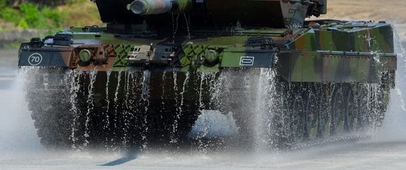 Njemački tenk Leopard 2