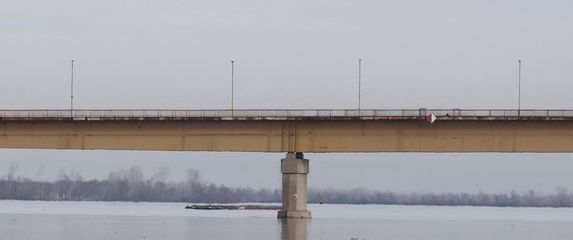 Iločki most