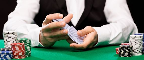 Traže se studenti za posao poker dealera