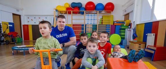 Pomozimo mališanima iz udruge Vukovarski leptirići