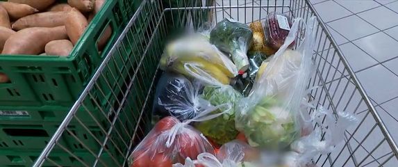 Odsad se naplaćuju i lagane plastične vrećice za voće i povrće - 3