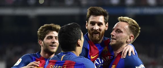 Sergi Roberto, Rakitić, Messi i Suarez