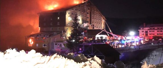 Požar u hotelu na skijalištu u Turskoj