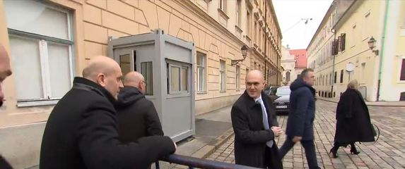 Novi problemi za Josipa Dabru! - 3