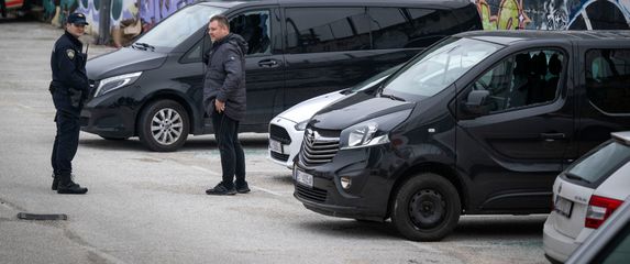 Vandalisti uništili automobile u Splitu - 2