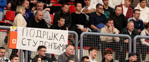 Gledatelji na utakmici Cibona - Partizan