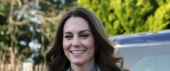 Catherine Middleton u Zarinoj haljini koju je nosila već nekoliko puta - 6