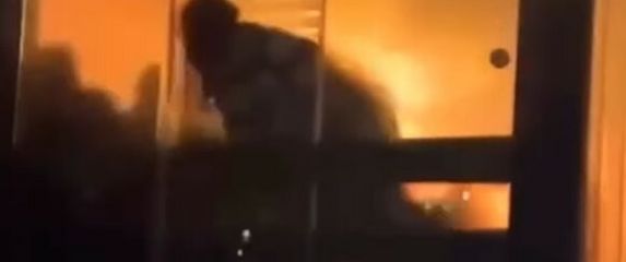 Snimka požara na švicarskom skijalištu