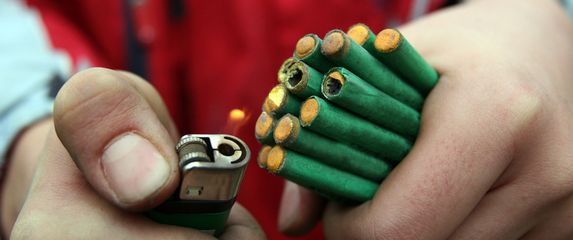 Petarda, ilustracija