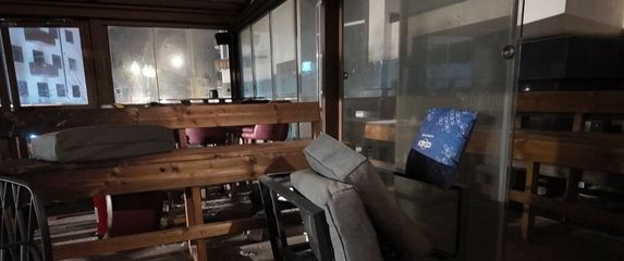 Bar u kojem je izbio požar