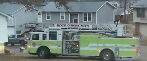 Vatrogasno vozilo na cesti