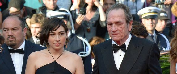 Victoria i Tommy Lee Jones - 1
