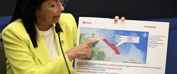 Delcy Rodríguez - 6