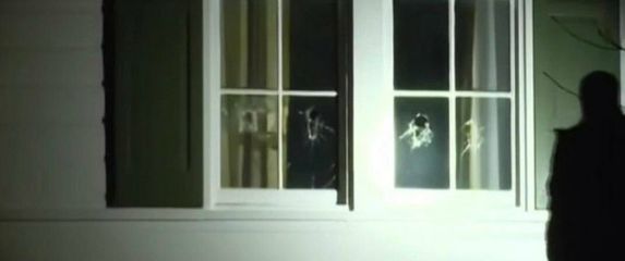 Napad na dom J. D. Vancea