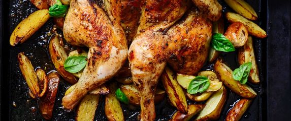 Spljoštite pile, pa ga tako ispecite