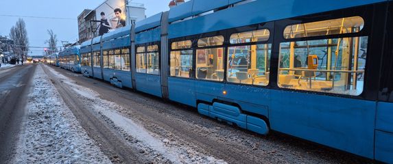 Zastoj tramvaja u Savskoj - 3