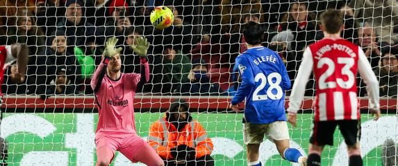 Panenka Enza Le Feea