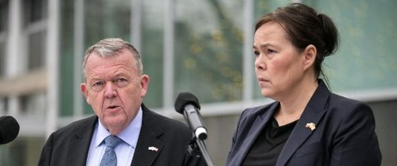 Lars Løkke Rasmussen, Vivian Motzfeld