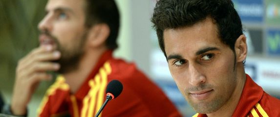 Gerard Pique i Alvaro Arbeloa u dresu španjolske reprezentacije