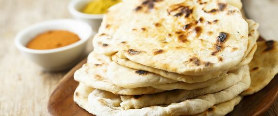 Lepinje s maslacem od češnjaka