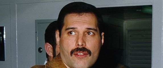 Freddie Mercury - 3
