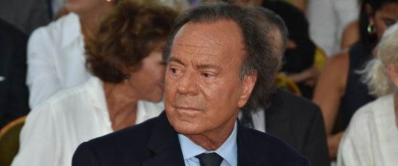 Julio Iglesias