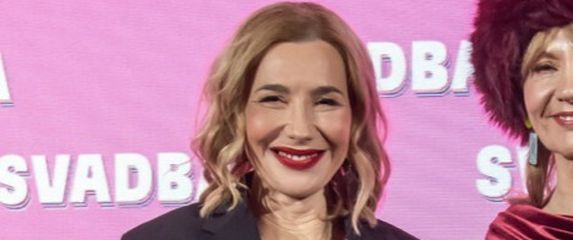 Ecija Ojdanić i Barbara Nola - 1