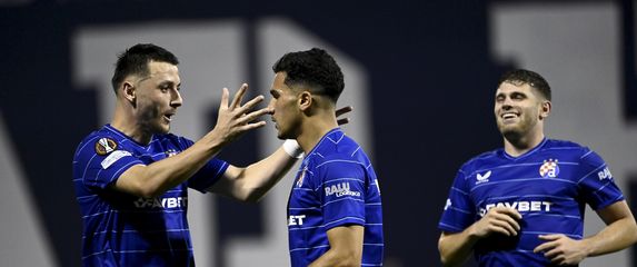 Hoxha, Bakrar i Valinčić