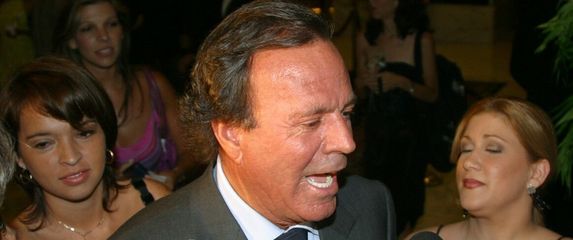 Julio Iglesias