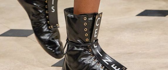 Namjeravate li nositi boksačke tenisice?