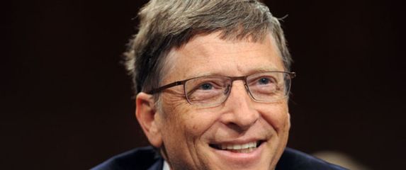 Vraća li se Bill Gates u Microsoft kako bi spasio kompaniju?