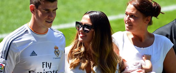 Gareth i Emma Bale (Foto: AFP)