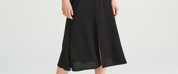 Malu crnu haljinu gotovo svaka žena ima u ormaru